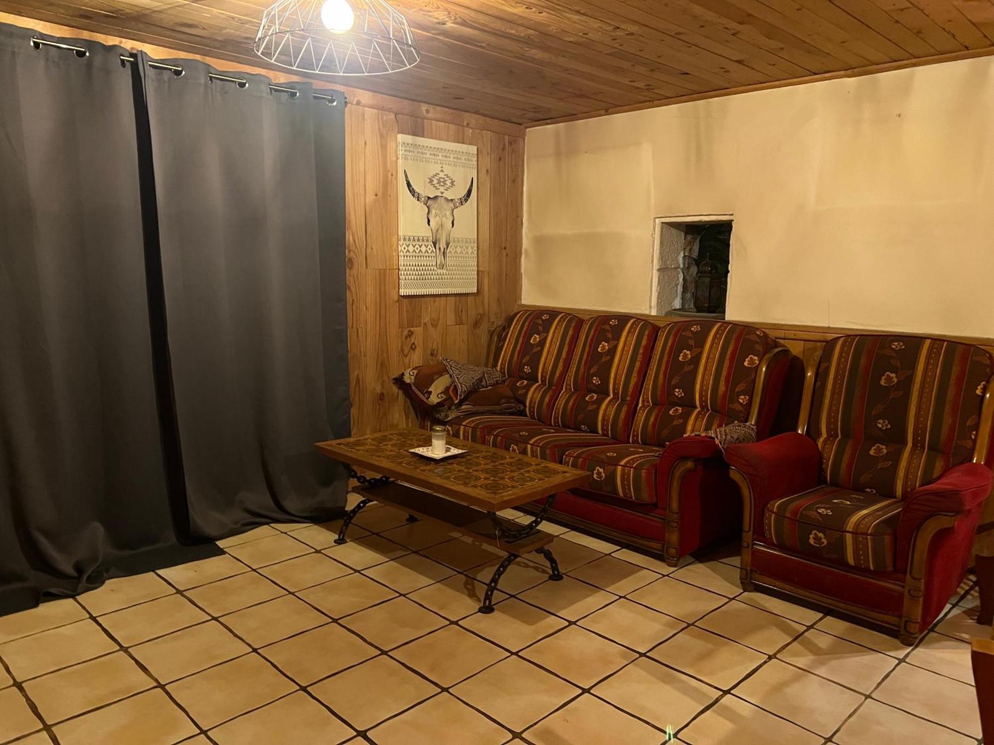 Aux Songes D'Elise Apartment Belmont  Exterior foto